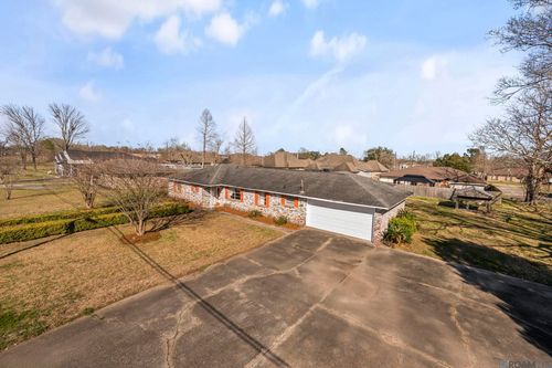 1934 S John Ave, Gonzales, LA, 70737-3709 | Card Image