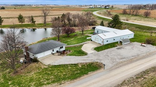 10245 E 82nd St S, Reasnor, IA, 50232-8521 | Card Image