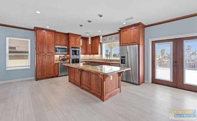 1013 Tarpon Ave, House other with 5 bedrooms, 4 bathrooms and null parking in Port Isabel TX | Image 21