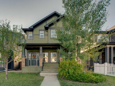 420 Evanston Way Nw, House detached with 3 bedrooms, 2 bathrooms and 2 parking in Calgary AB | Image 1