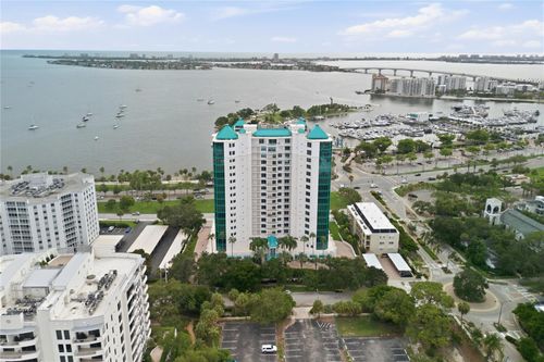 pl1-340 S Palm Ave, Sarasota, FL, 34236-6786 | Card Image