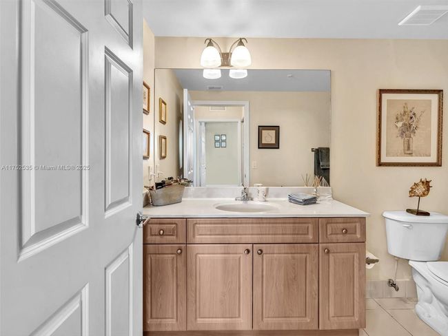 APT-506 - 2600 Sw 27 Th Ave, Condo with 2 bedrooms, 2 bathrooms and null parking in Miami FL | Image 29