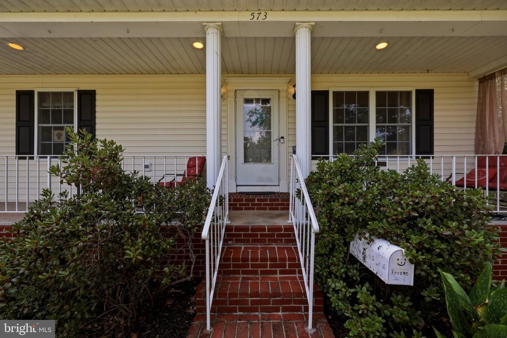 Residential in FRONT ROYAL 2