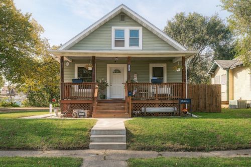 1014 S Ohio Ave, Davenport, IA, 52802-2640 | Card Image
