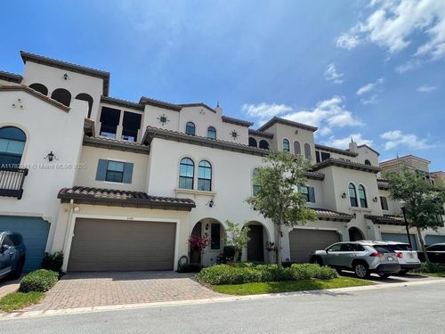 3142 Nw 124th Way, Sunrise, FL, 33323-5257 | Card Image