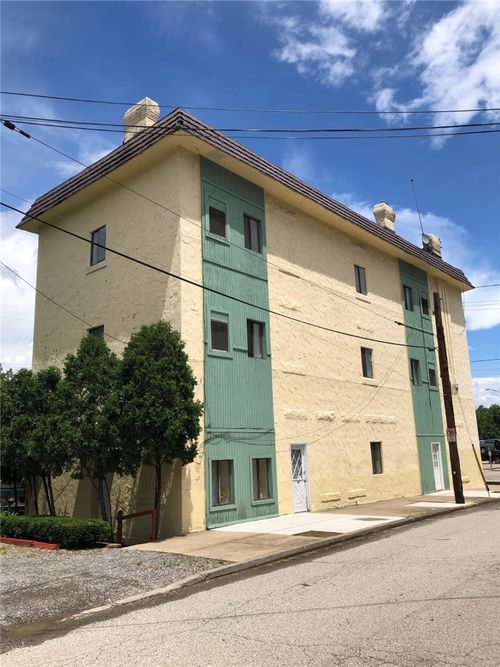 101 Grant Ave, Millvale, PA, 15209-2651 | Card Image