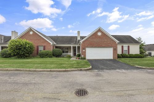 6025 Naughten Pond Dr, Columbus, OH, 43213-7313 | Card Image