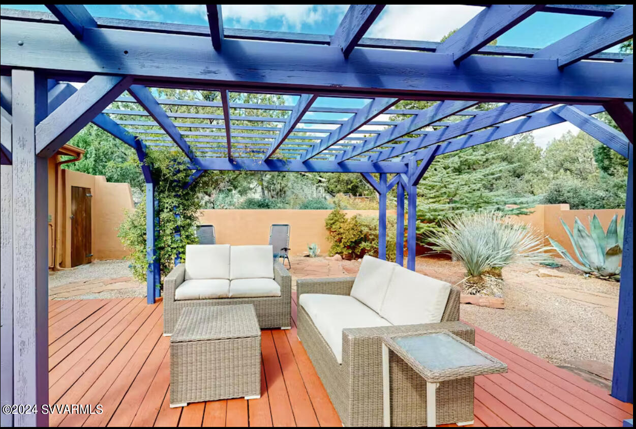 Maxwell Ln, Sedona, AZ 86336