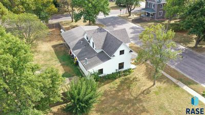 812 E 10th St, House other with 4 bedrooms, 1 bathrooms and null parking in Dell Rapids SD | Image 3