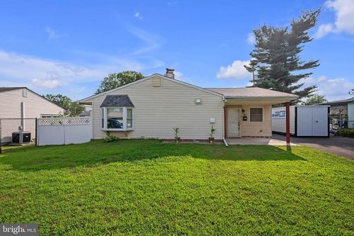 121 Gable Hill Rd, LEVITTOWN, PA, 19057-3433 | Card Image