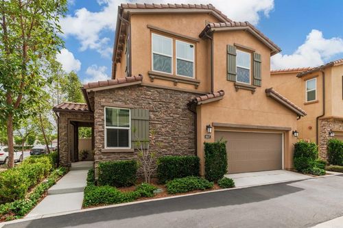 6647 Encelia Pl, Carlsbad, CA, 92011-3612 | Card Image