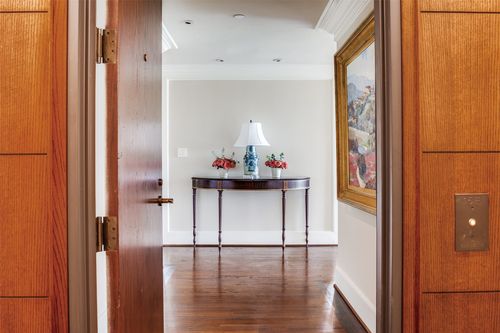 15e-3831 Turtle Creek Blvd, Dallas, TX, 75219-4414 | Card Image