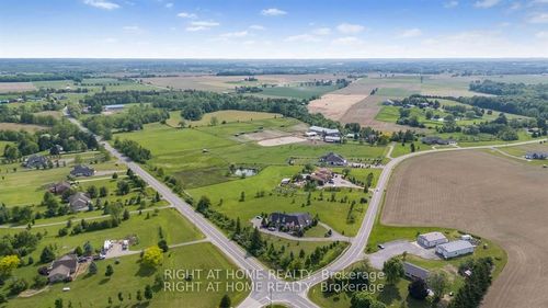 241 Langford Church Rd, Brantford, ON, N3T5L4 | Card Image