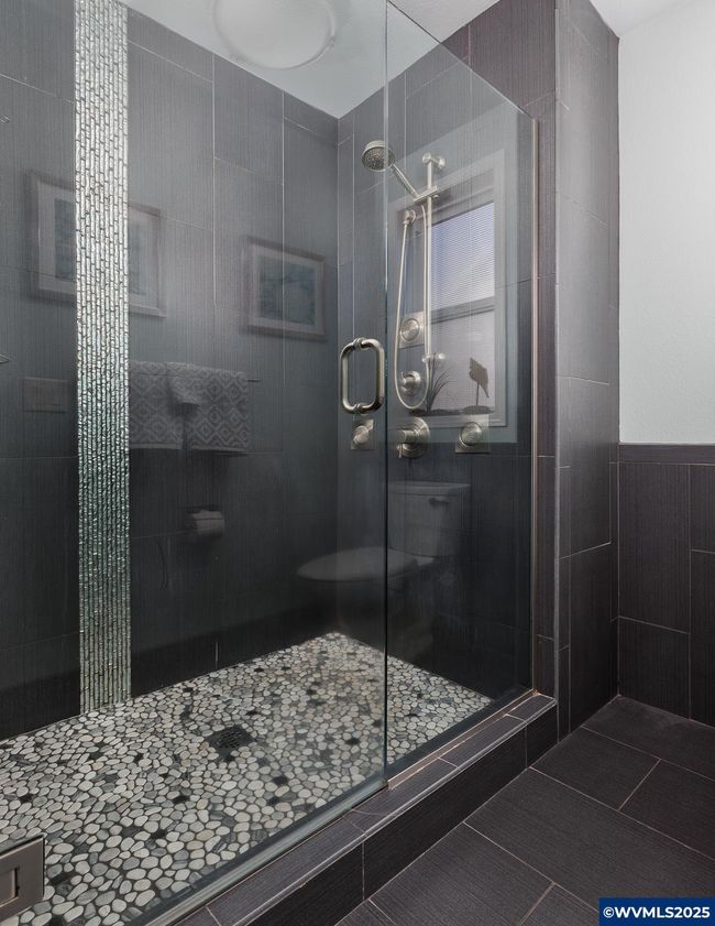 1113 N Highway 101, Condo with 1 bedrooms, 2 bathrooms and null parking in Depoe Bay OR | Image 16