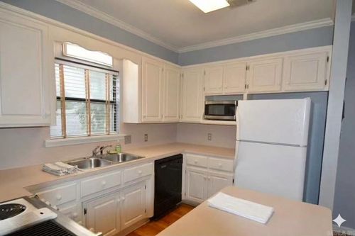 400 Farr Shores Dr, Hot Springs, AR, 71913-7858 | Card Image