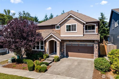 16216 Se 140th St, Renton, WA, 98059-7516 | Card Image