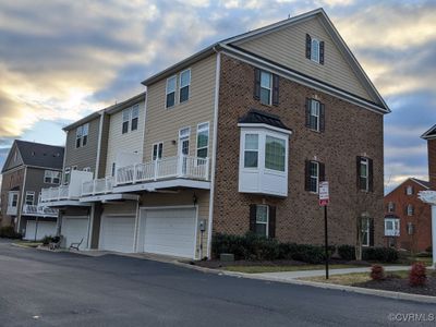 3811 Pumpkin Seed Lane, Townhouse with 3 bedrooms, 2 bathrooms and null parking in Glen Allen VA | Image 2