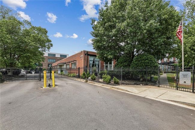 APT-3420 - 5200 Peachtree Rd, Condo with 2 bedrooms, 2 bathrooms and 1 parking in Chamblee GA | Image 18