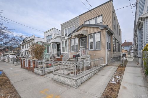 10315 124th St, South Richmond Hill, NY, 11419-2109 | Card Image