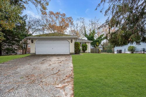 156 Summit Ave, Island Heights, NJ, 08732-7895 | Card Image