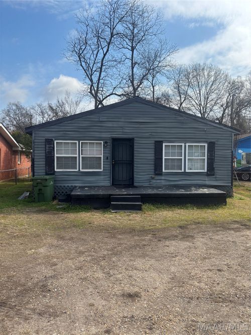 3120 Lower Wetumpka Rd, Montgomery, AL, 36110-1710 | Card Image