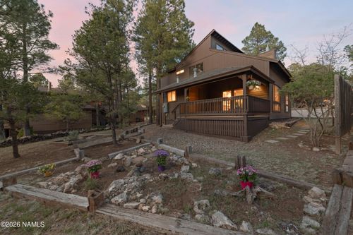2803 N Carefree Cir, Flagstaff, AZ, 86004-7594 | Card Image