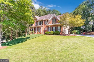 200 Forestview Drive, House other with 5 bedrooms, 4 bathrooms and 2 parking in Suwanee GA | Image 3