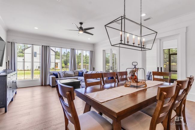 Dining Area | Image 6