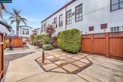 110-3116 Adeline St, Oakland, CA, 94607-2518 | Card Image