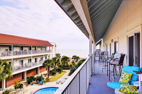 313-1453 E Beach Boulevard, Pass Christian, MS, 39571 | Card Image