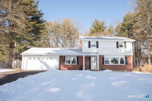 12 Craigemore Cir, Avon, CT, 06001-3415 | Card Image