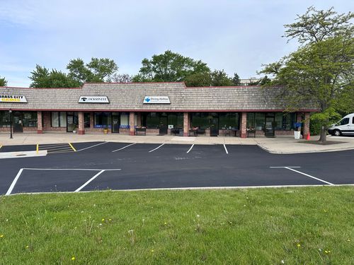 ste-j-300 N Milwaukee Ave, Lake Villa, IL, 60046-8563 | Card Image