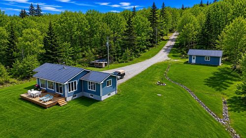 7212 Marble Mountain Road, Marble Mountain, NS, B0E2Y0 | Card Image
