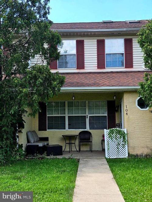 104 Laurel Ct, QUAKERTOWN, PA, 18951-2763 | Card Image