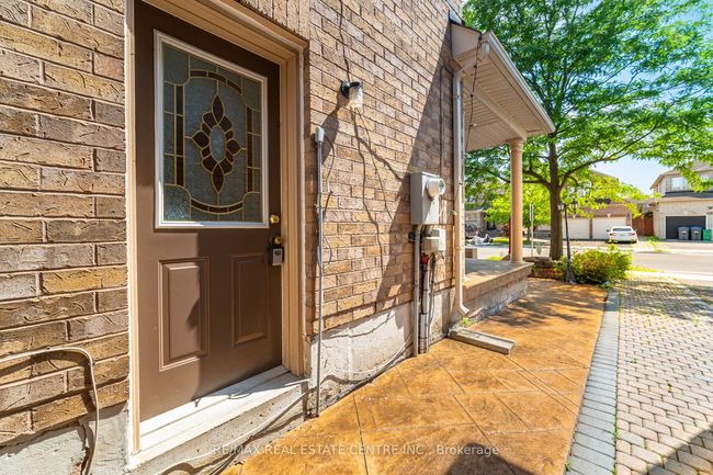 181 Brisdale Dr, House other with 6 bedrooms, 5 bathrooms and 5 parking in Brampton ON | Image 47