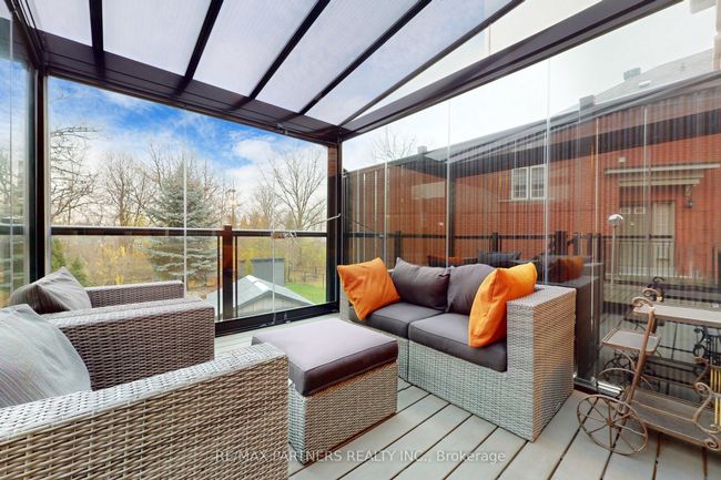 25 Crispin Crt, House other with 4 bedrooms, 4 bathrooms and 4 parking in Markham ON | Image 49