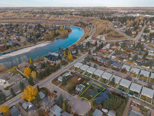 5216 18 Ave Nw, Calgary, AB, T3B0R3 | Card Image