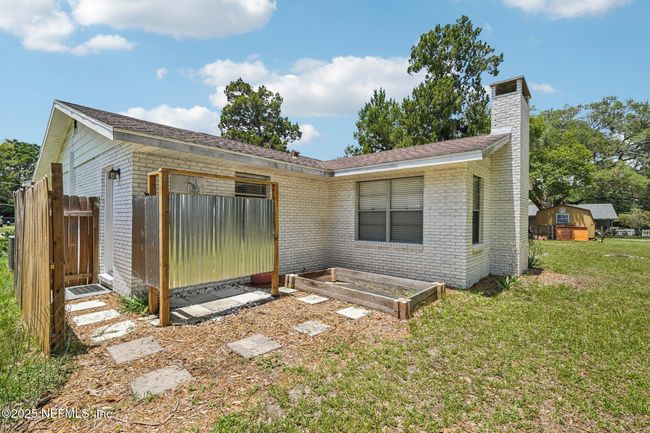 645 Shady Ln, House other with 3 bedrooms, 2 bathrooms and null parking in Keystone Heights FL | Image 38