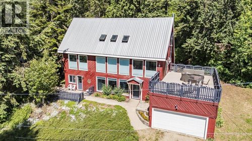 2390 Mcleod Avenue, Rossland, BC, V0G1Y0 | Card Image