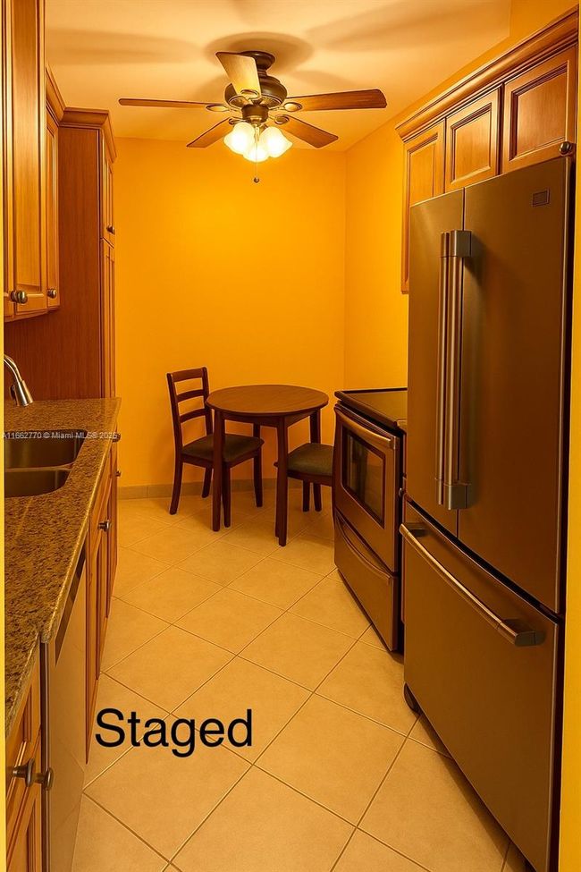 APT-506 - 4330 Hillcrest Dr, Condo with 1 bedrooms, 2 bathrooms and null parking in Hollywood FL | Image 6