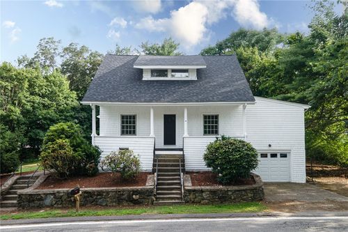 48 May St, Attleboro, MA, 02703-5534 | Card Image