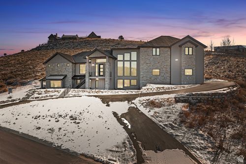 3050 Country Crossing Rd, Heber City, UT, 84032-4422 | Card Image
