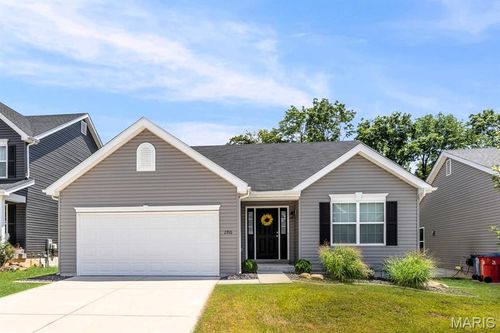 2916 Sierra View Ct, Imperial, MO, 63052-2276 | Card Image