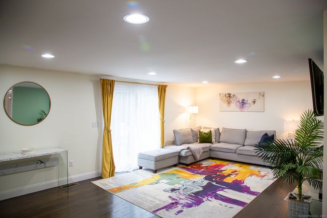 5 Shannon Rdg, House other with 3 bedrooms, 3 bathrooms and null parking in Danbury CT | Image 10