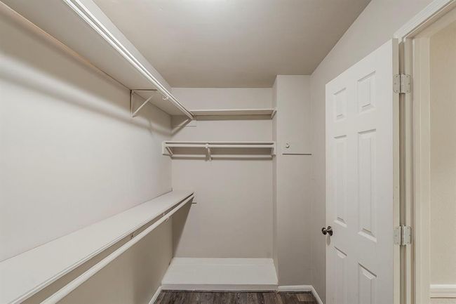 7803 Hurst Forest Dr, House other with 4 bedrooms, 3 bathrooms and 2 parking in Humble TX | Image 33