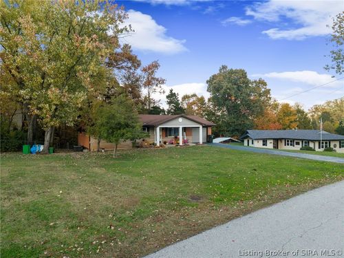 112 Cheryl Dr, New Albany, IN, 47150-4283 | Card Image