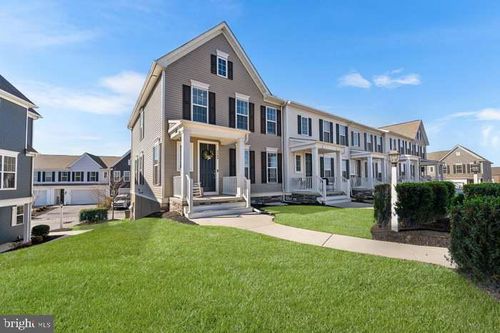 3260 Katie Way, MECHANICSBURG, PA, 17055-5213 | Card Image