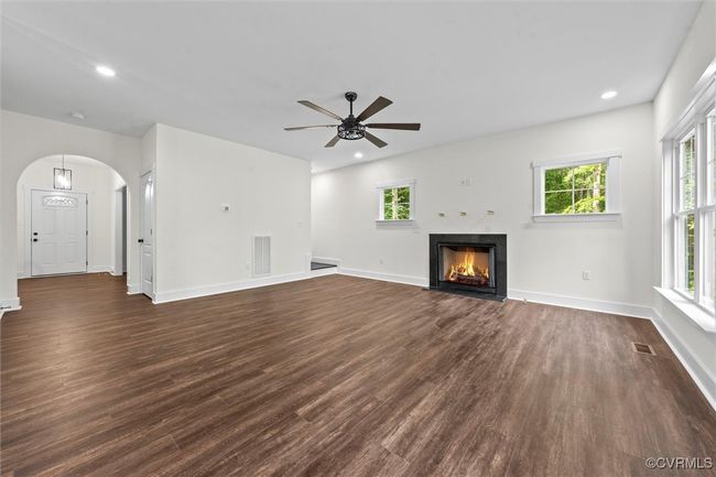 4062 Lake Killarney, House other with 3 bedrooms, 3 bathrooms and null parking in Gum Spring VA | Image 26