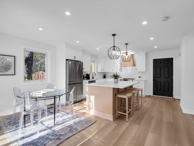 379 Front St, House other with 3 bedrooms, 4 bathrooms and 3 parking in Port Stanley ON | Image 18