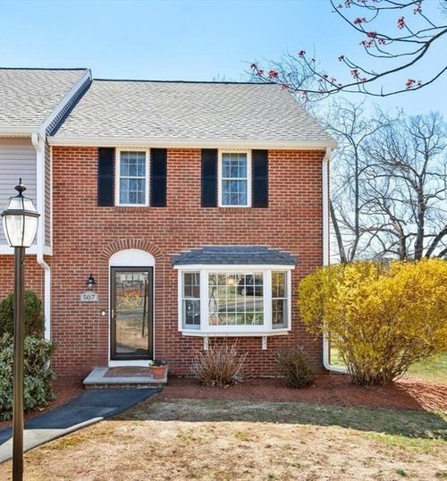 apt-507-320 Newbury St, Danvers, MA, 01923-1057 | Card Image